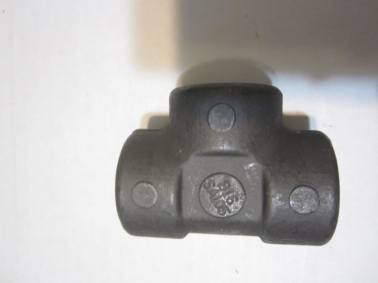 1/2'' Forged Steel A-105 Class 3000# Threaded Ends Tee  NEW