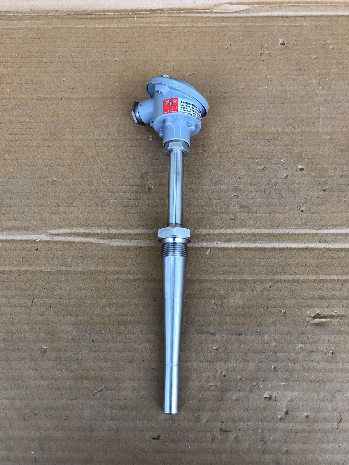 DANFOSS MBT5113-B002-150-10-H160 TEMPERATURE TRANSMITTER 084Z5257