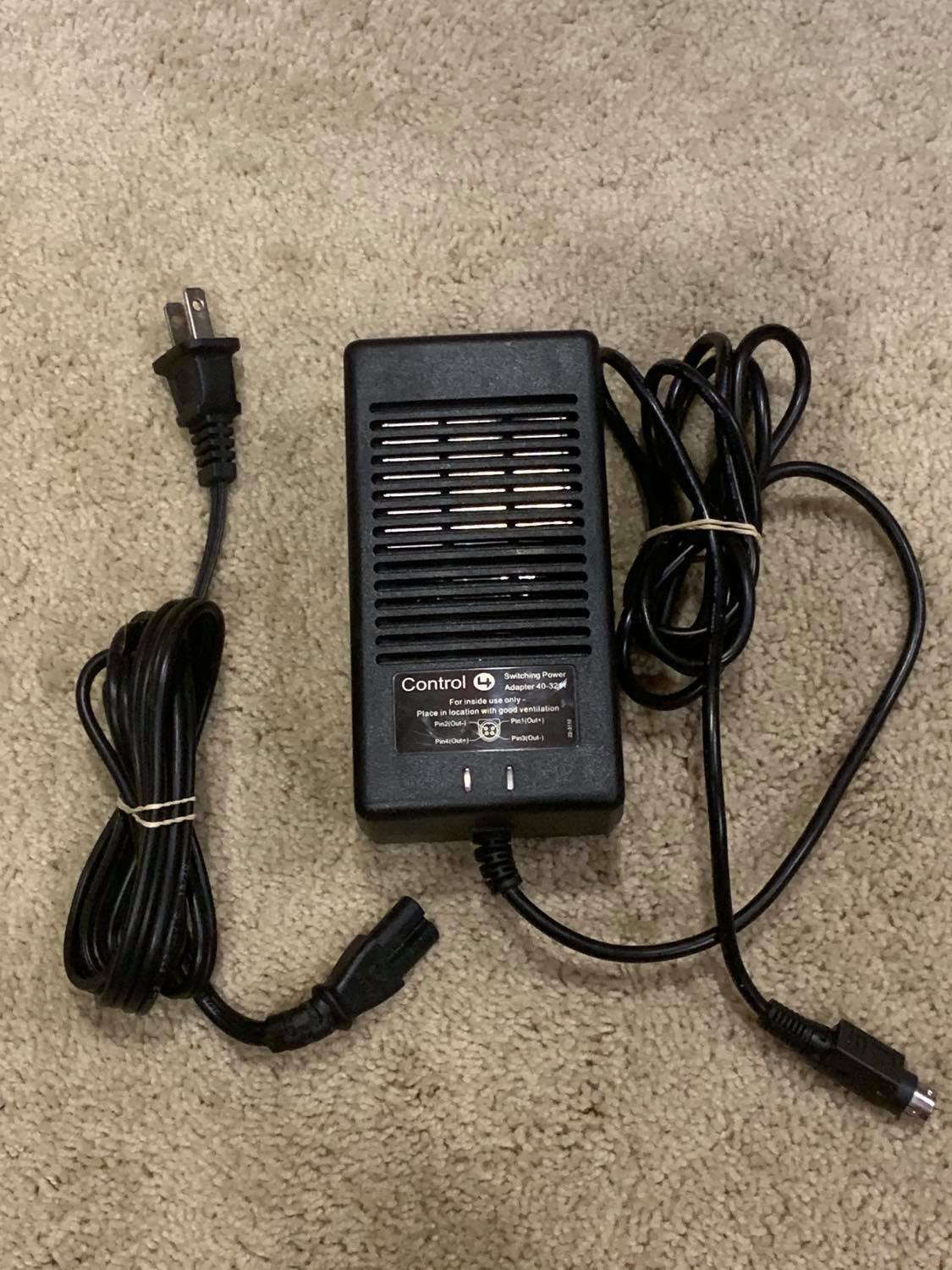 Control4 AVE-RAA1-B Ethernet Speaker Point Amplifier 2 Channel Amp