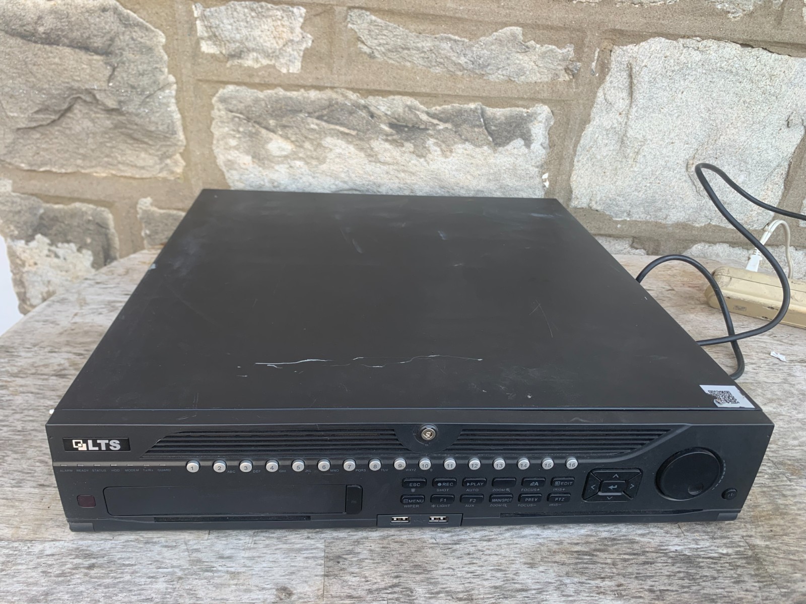 LTS Model LTN8932-R 32 Channel Network Video Recorder HDMI 100-240 Volt 8 SATA