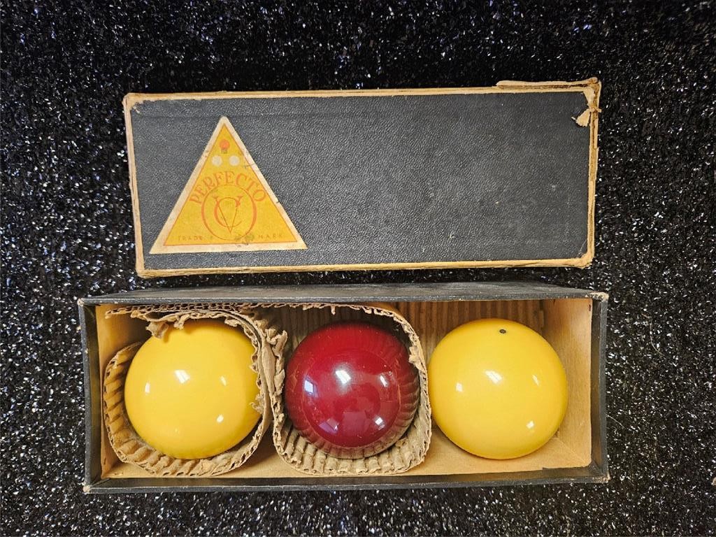 SET OF 3 ANTIQUE PERFECTO DIXON SPECIAL IVORENE CAROM POOL BILLARD BALLS RARE