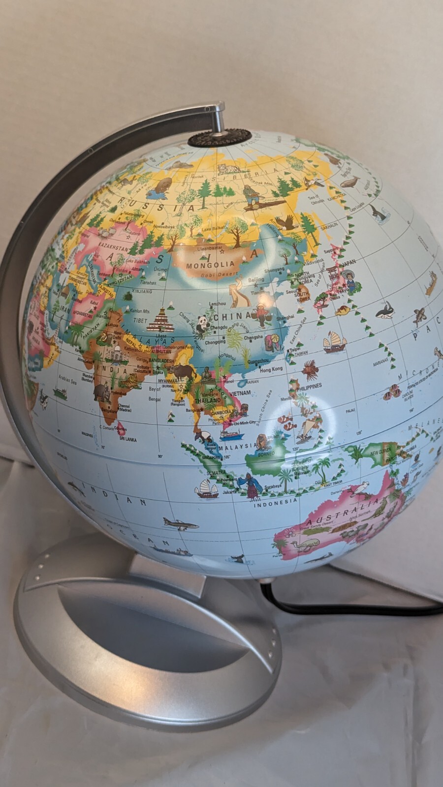 Replogle Globes 10 Inch Diameter Model #12534 LIGHTS UP Working