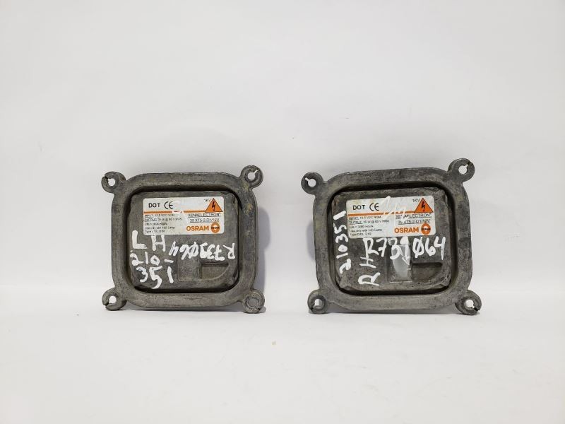 Pair Of HID Modules OEM 2005 Lincoln Navigator
