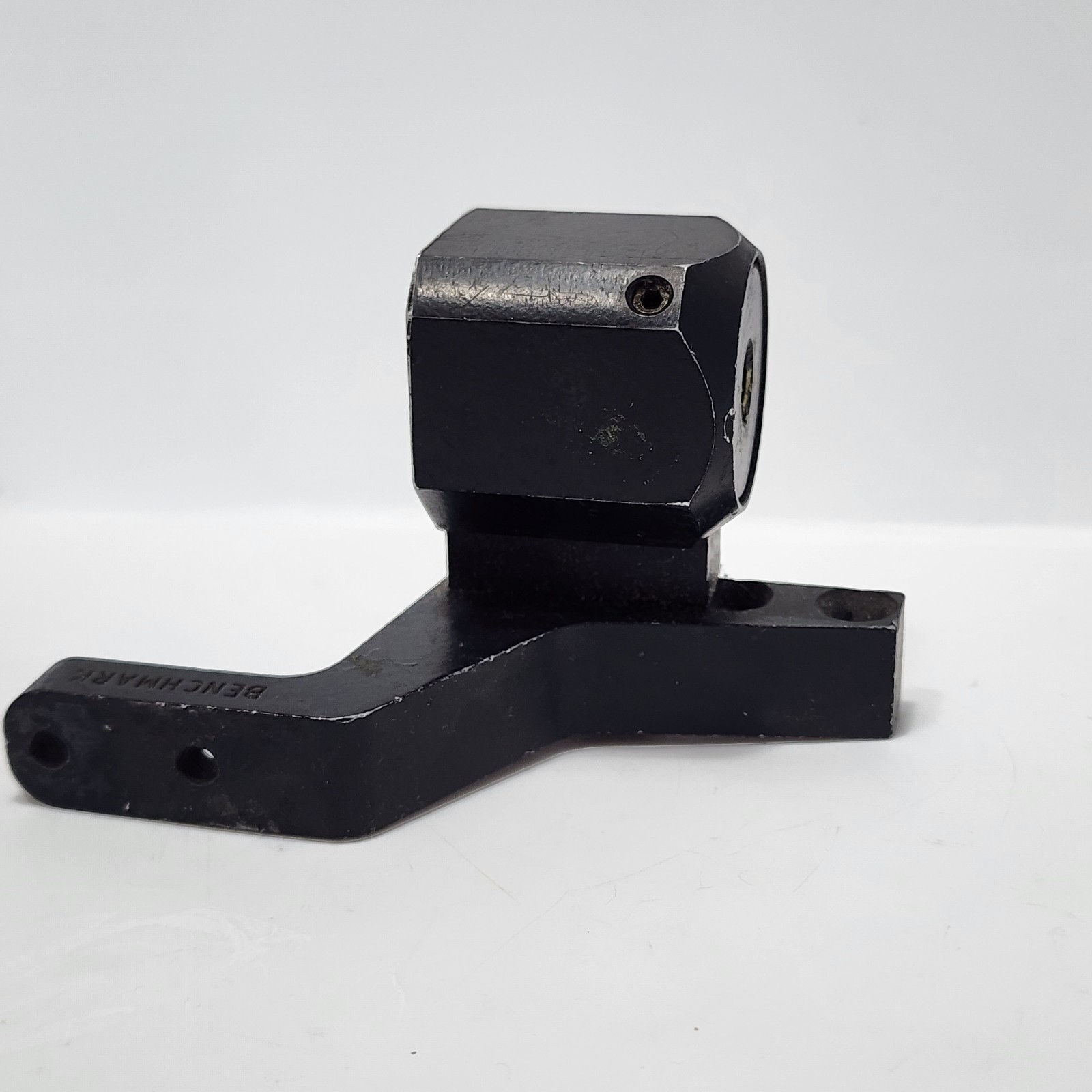 Benchmark ASA and rail - Dust Black ***Untested
