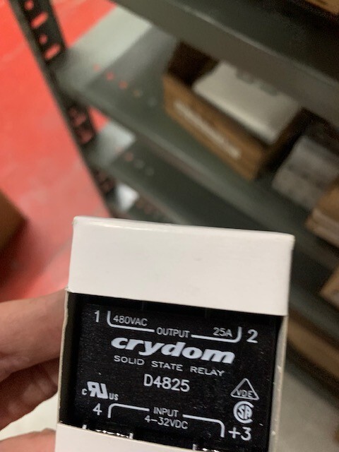 D4825 CRYDOM