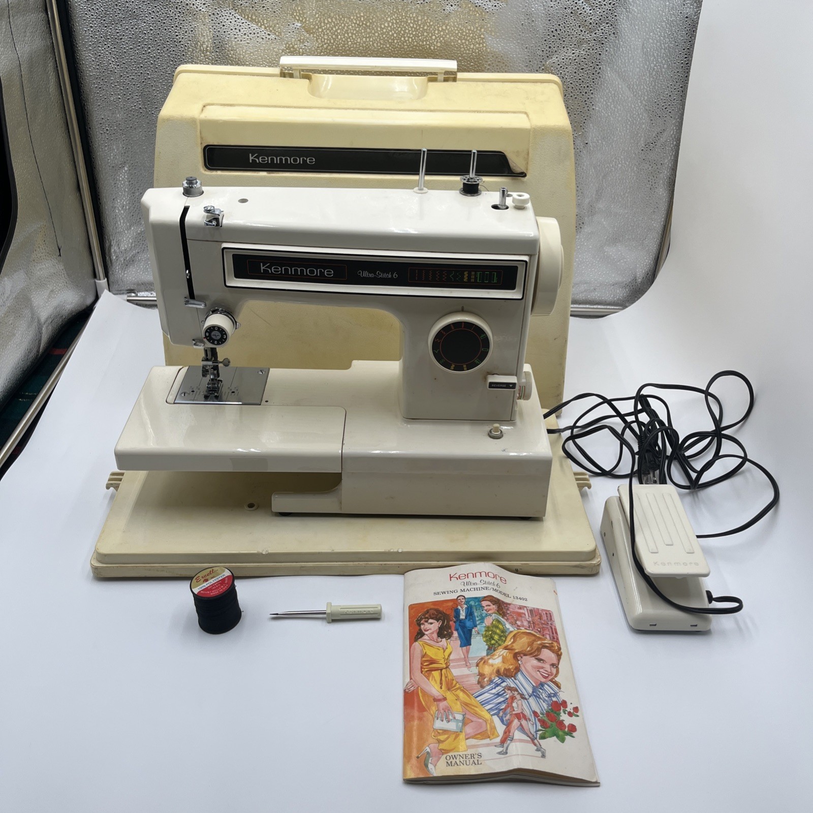 Kenmore Ultra Stitch 6 Sewing Machine Vintage  Tested 1340281 / Case / Manual