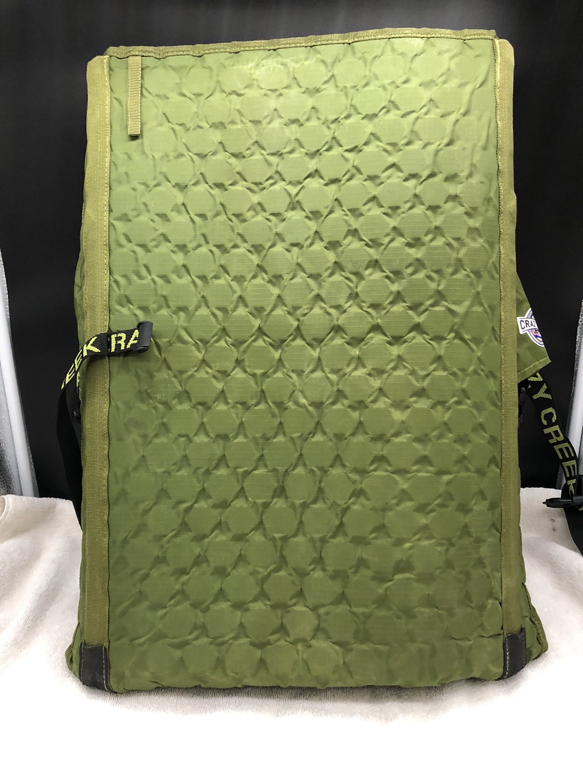 Crazy Creek Hex 2.0 Chair - Olive/Slate - Lightly Used