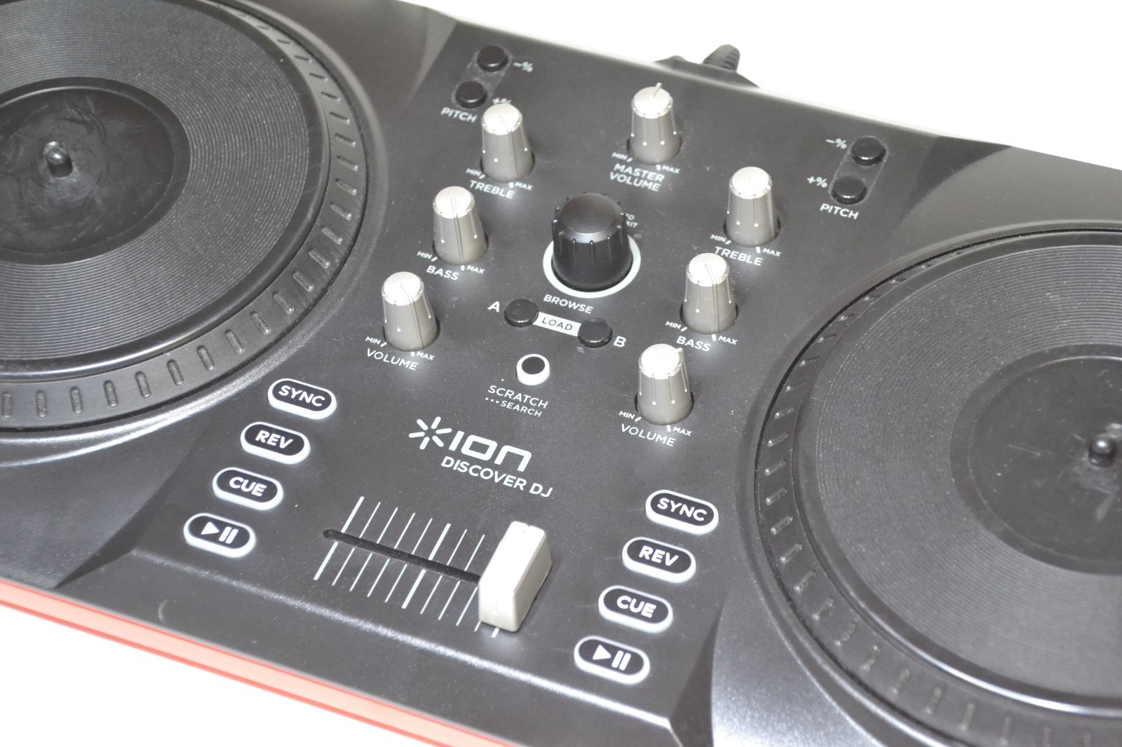 Ion Discover DJ Computer DJ System Dual Turntable USB Controller Scratch MP3s
