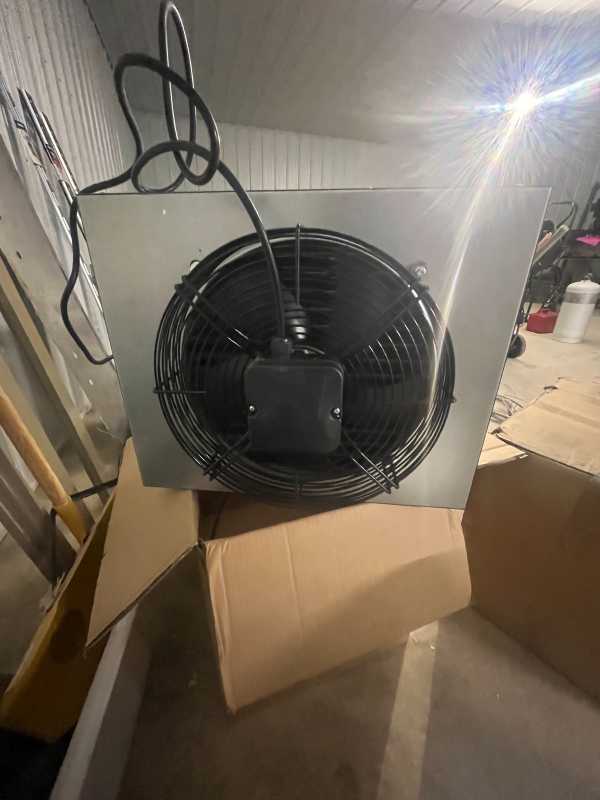 Outdoor Boiler Unit Heater 100k BTU, Hydronic hanging heater