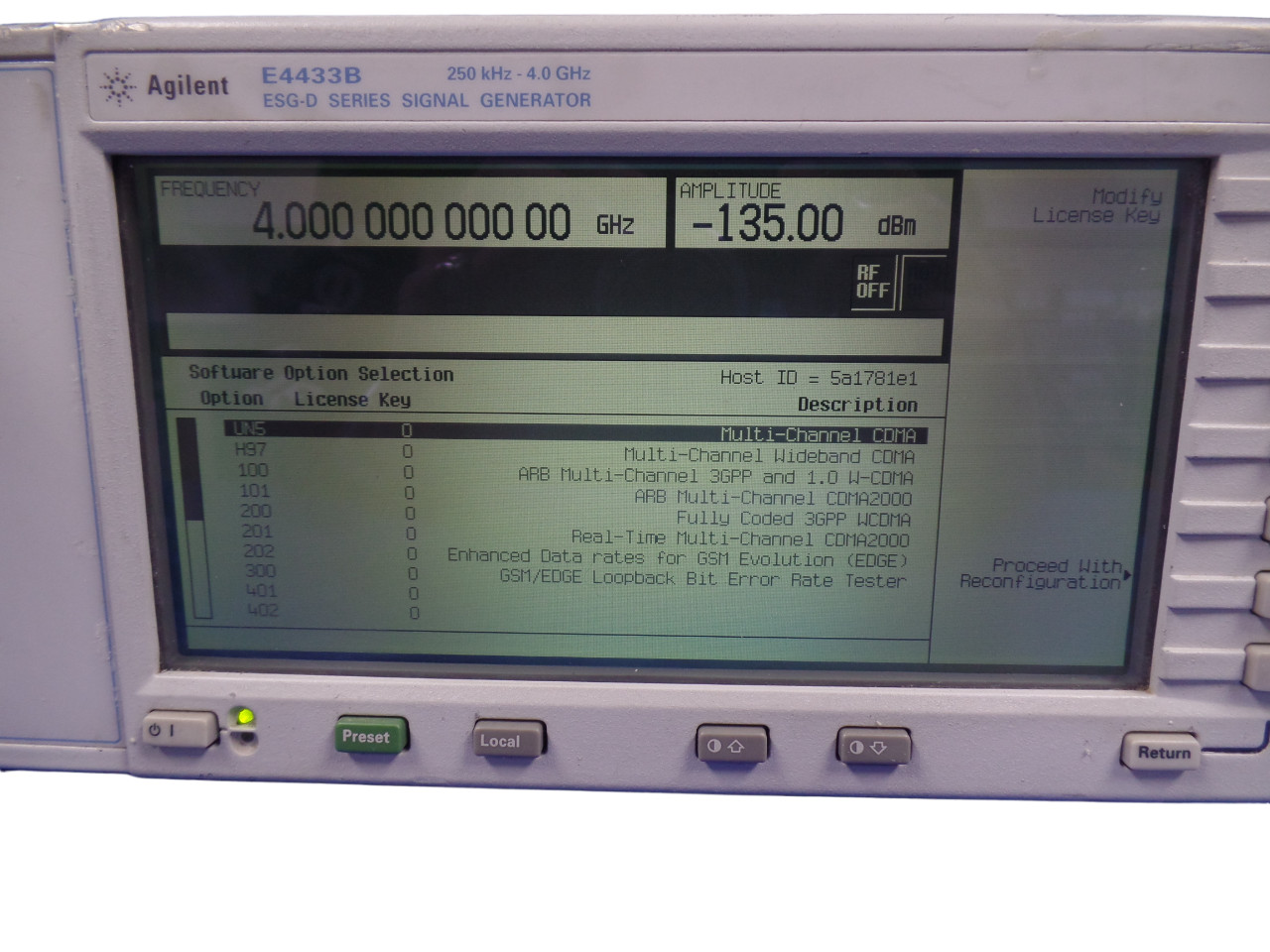 Agilent E4433B 250 kHz - 4.0 GHz ESG-D Series Signal Generator - Free Shipping