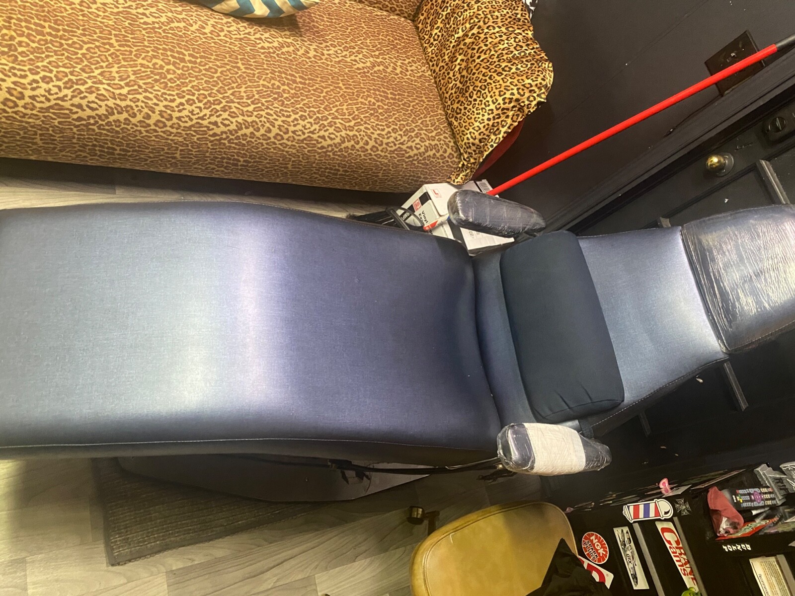tattoo facial chair