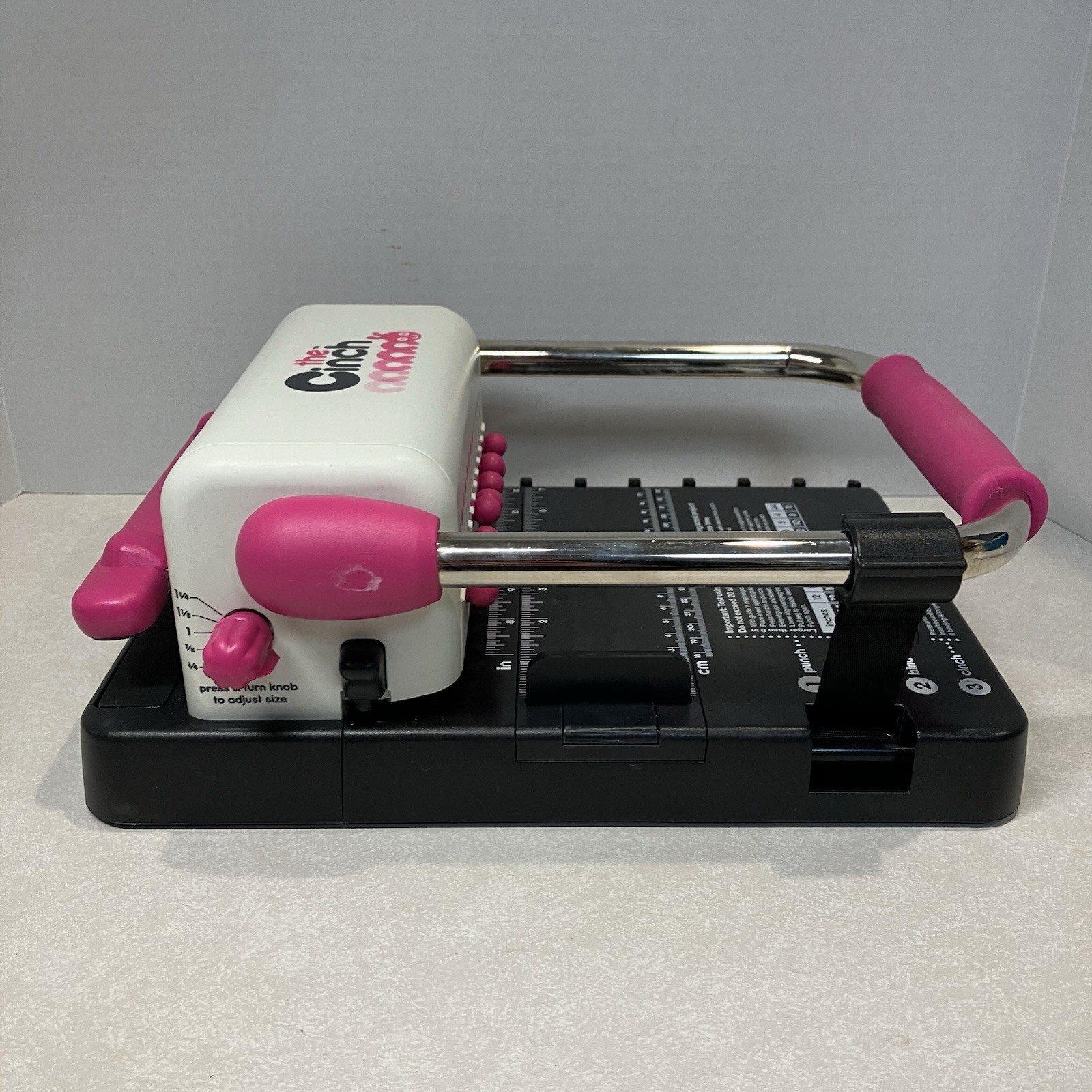 The Cinch Book Binding Machine Tool We R Memory Keepers USED Pink