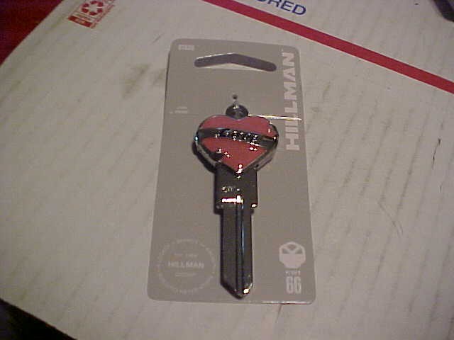 Qty 1 kw 1/66 Hillman 3D Pink Love Heart  Shaped Key Blank  with free shipping
