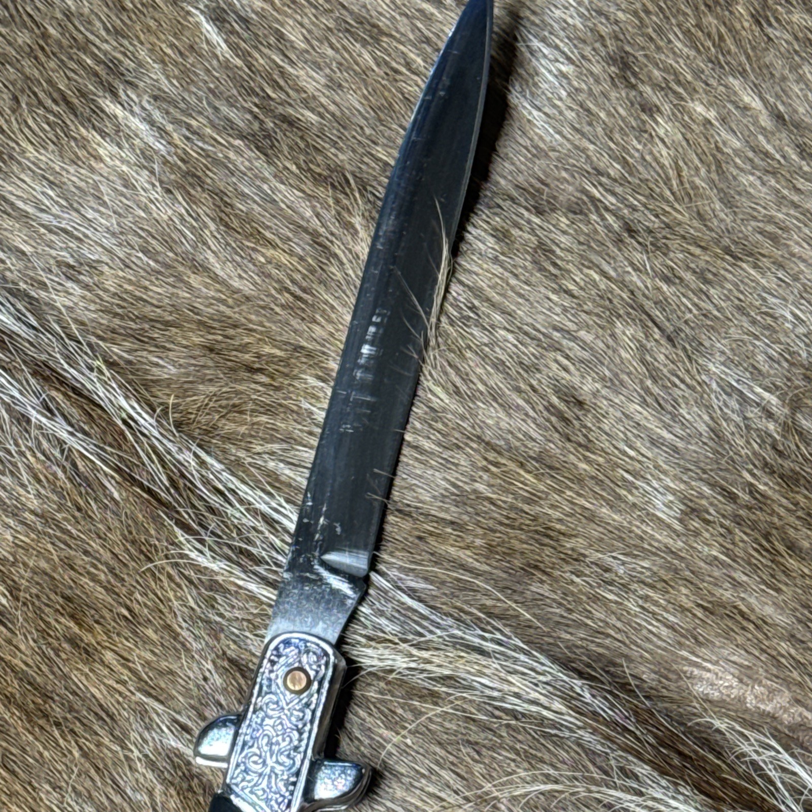 Stiletto-style knife German Military Reproduction
