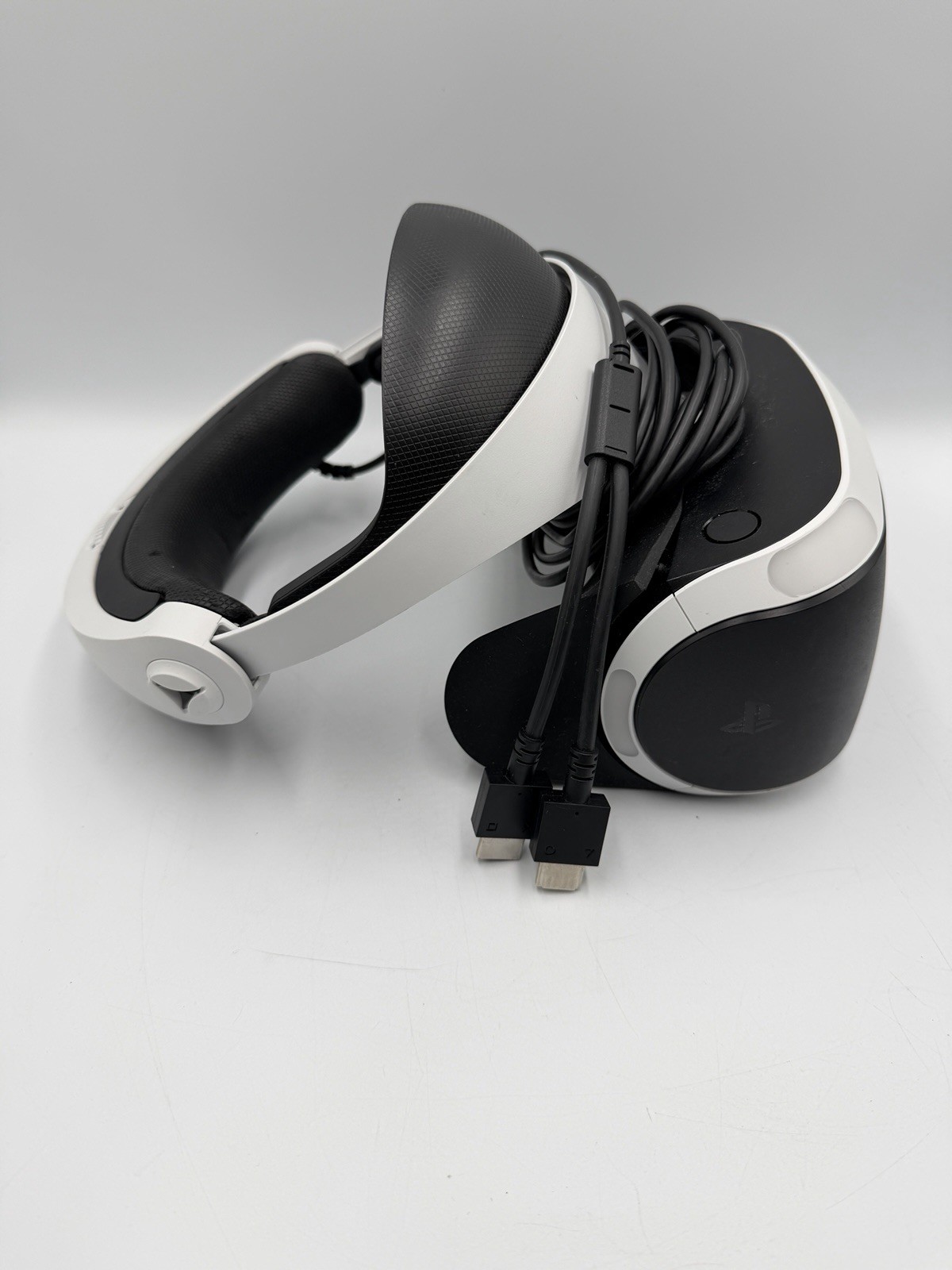 Play Station VR Headset And Controllers