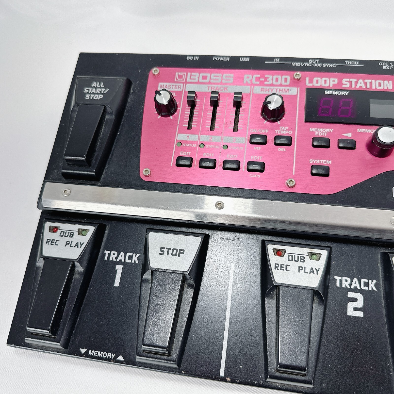 BOSS RC-300 Effector Loop Station Looper Guitar Effect Pedal used