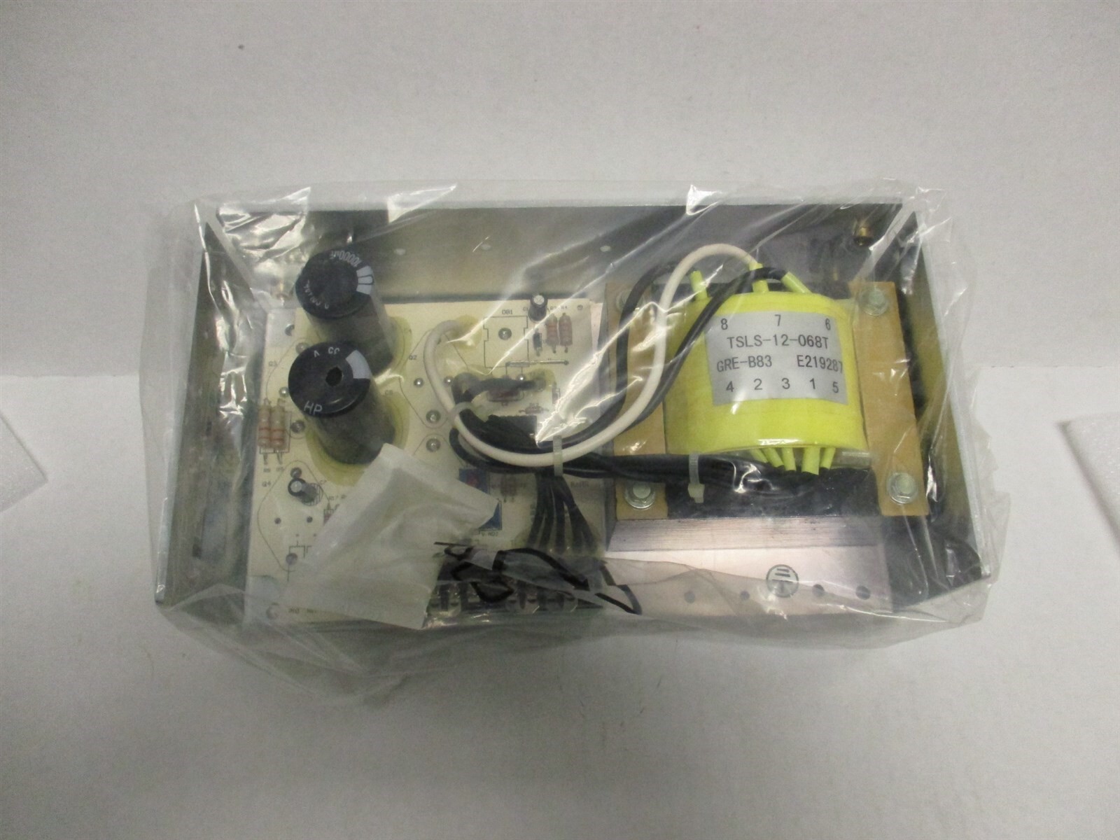 Sola/Hevi-Duty SLS-12-068T DC Power Supply, 12 VDC, 6.8 Amp, 47-63 Hz