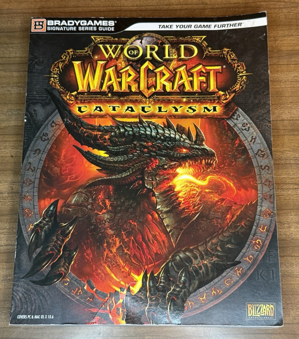 BradyGames Signature Series WoW Cataclysm Deathwing Strategy Guide