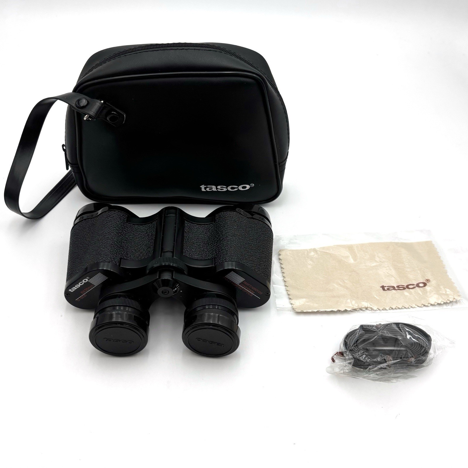 Tasco 8x30mm - Fully Coated - 393FT/1000YDS - 131M/1000M Binoculars