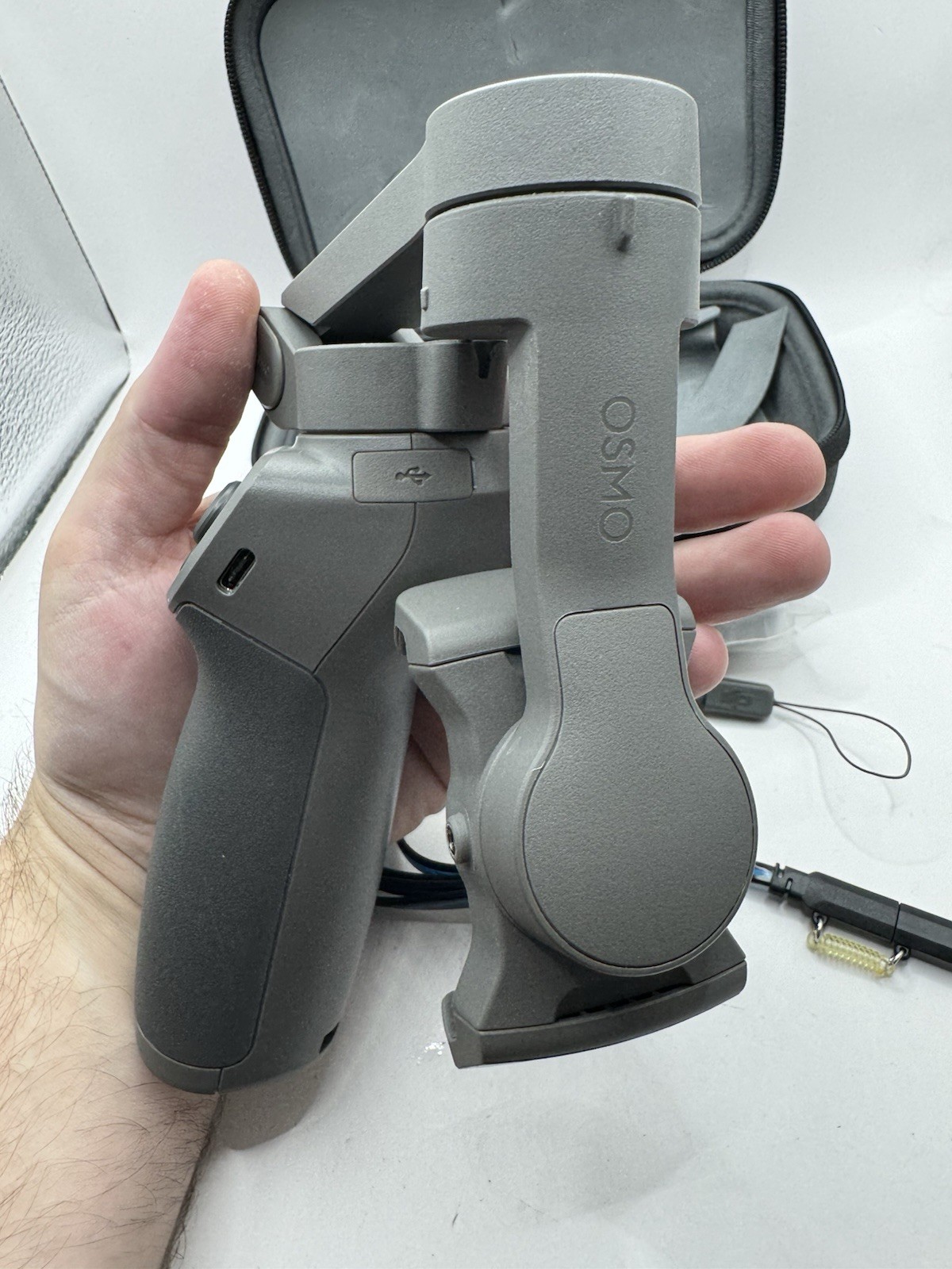 DJI Osmo Mobile 3 Foldable Smartphone Gimbal Stabilizer w/ Case & Accessories