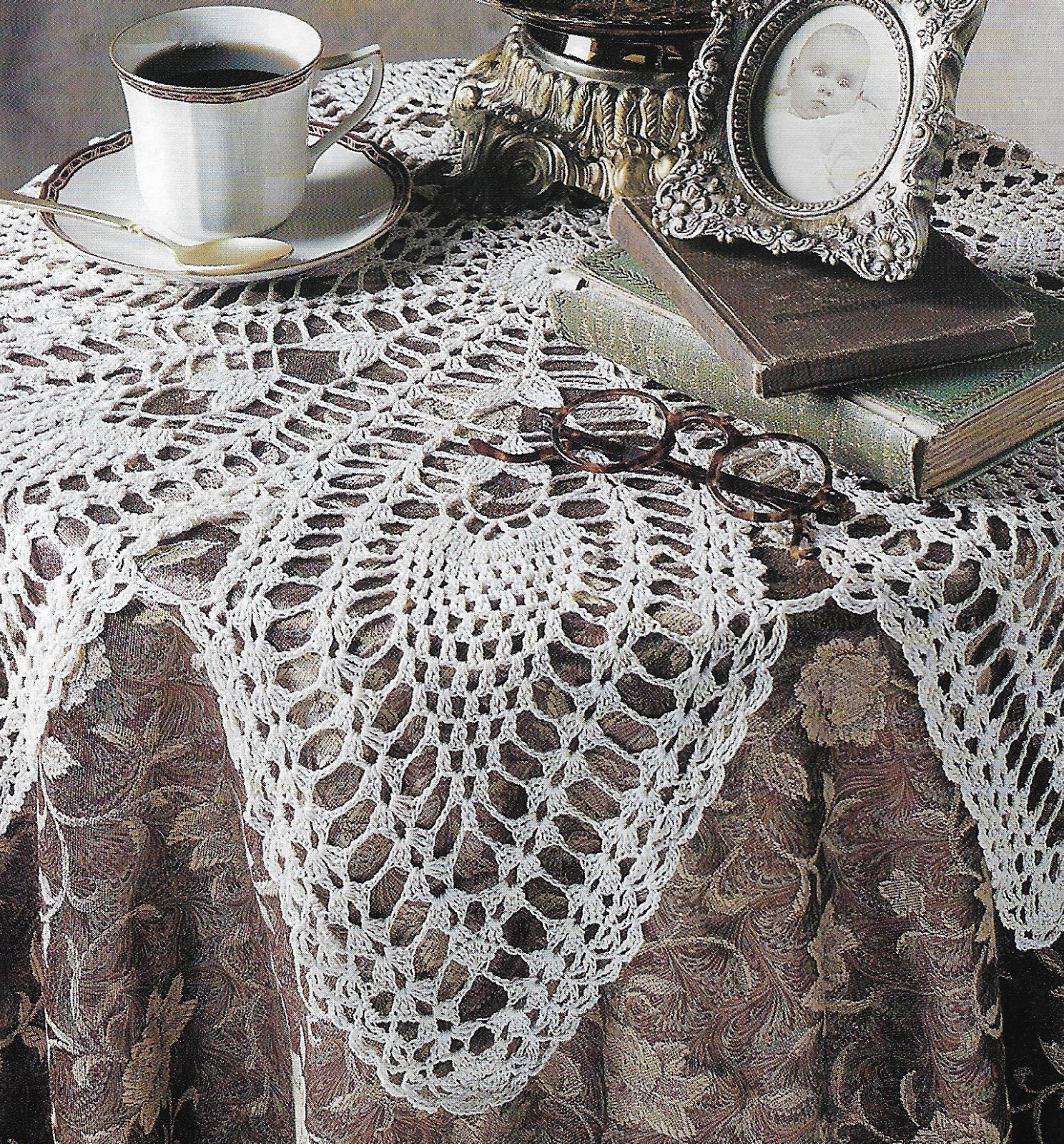 Ecru Tabletop Doily crochet pattern instructions