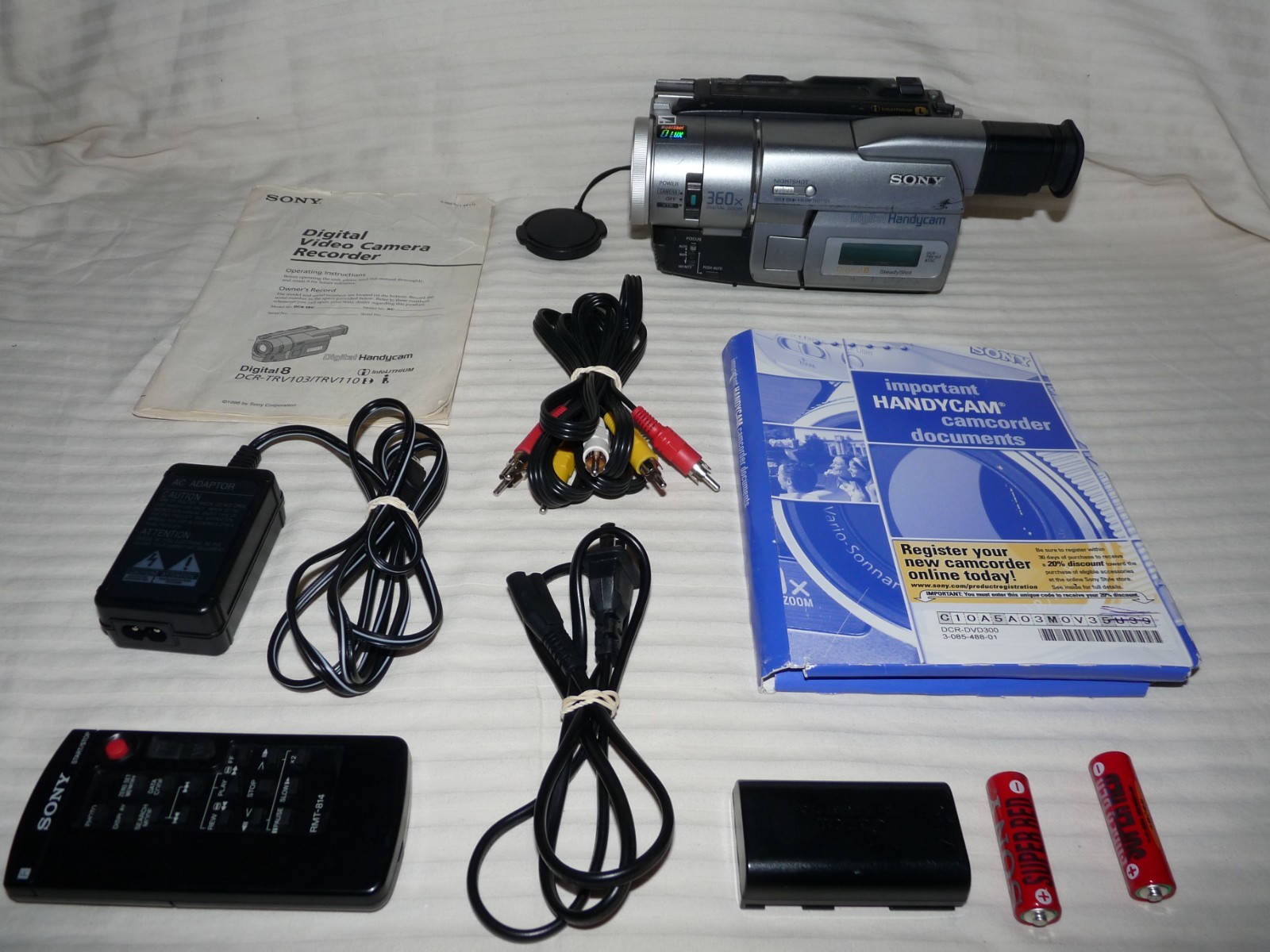 Sony DCR-TRV103 Digital8 HI8 8mm Video8 Camcorder VCR Player Video Transfer