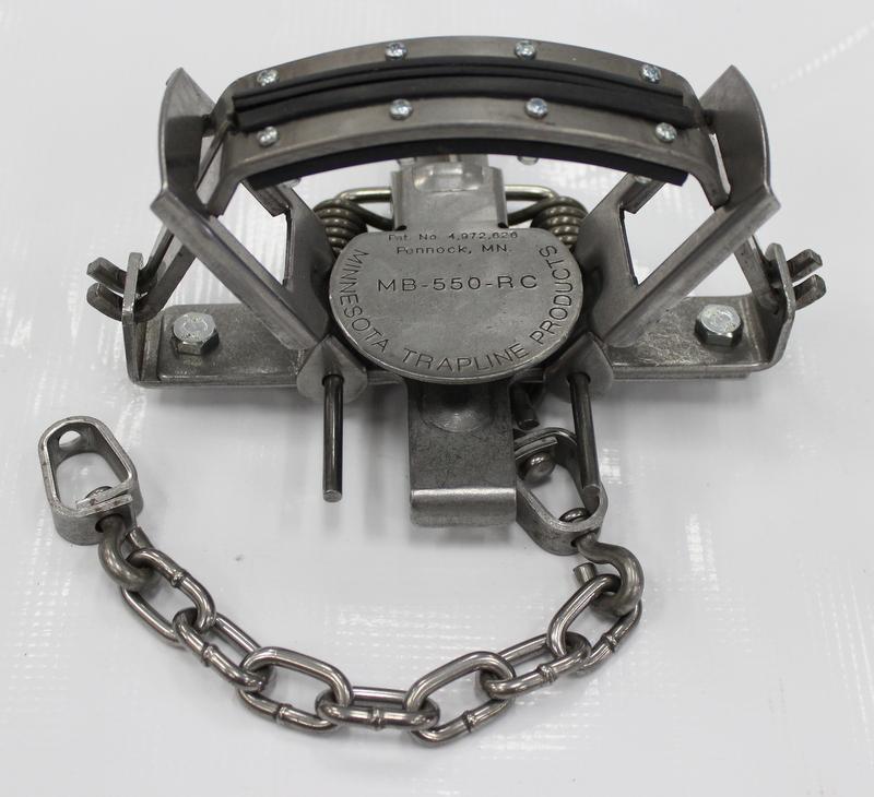1 MB 550 RUBBER JAW 2 COIL TRAPS  TRAPPING CATCH COYOTE FOX BOBCAT