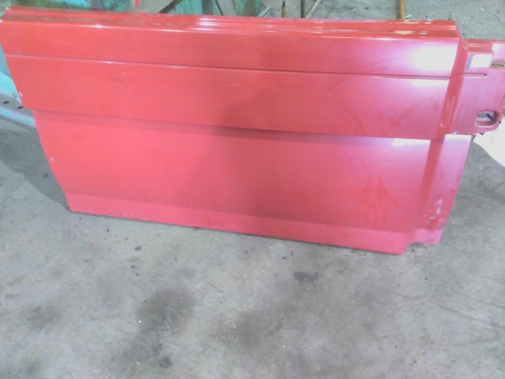 For 2011 VOLVO VNL SIDE FAIRING Right , OH