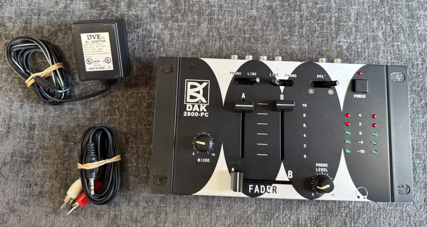 DAK 2800-PC 2-Channel Stereo DJ Mixer Preamp Interface w/ Power Supply & Cables