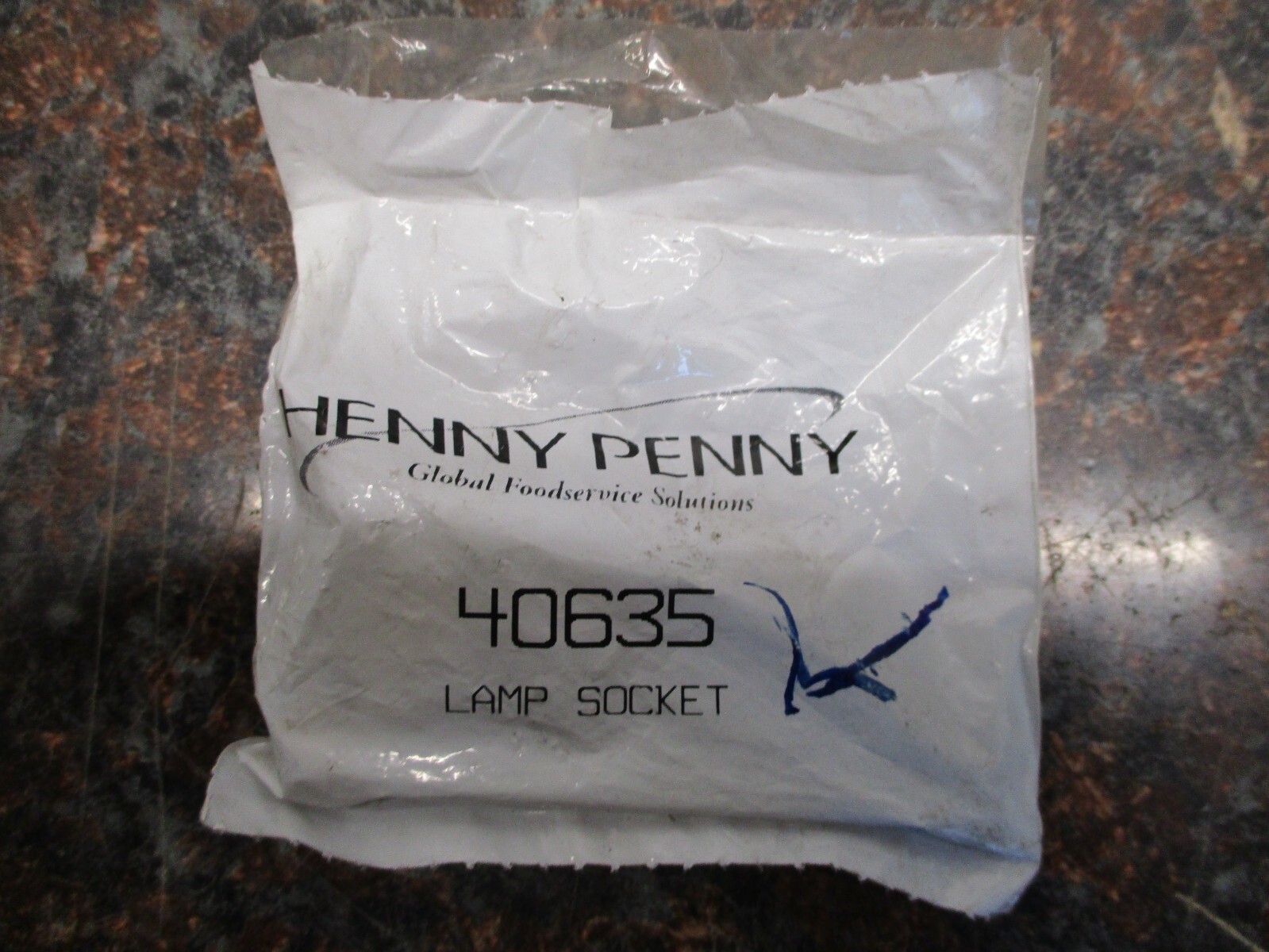 Henny Penny Assembly-Lamp Socket 40635 NEW FREE SHIPPING