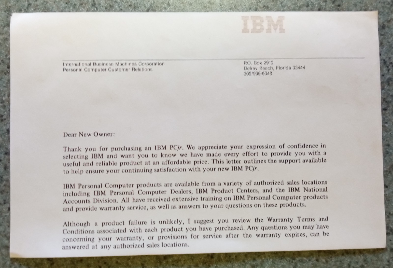 IBM PCjr Hardware Reference Library Guide to Operations 1983 First Edition. LOOK