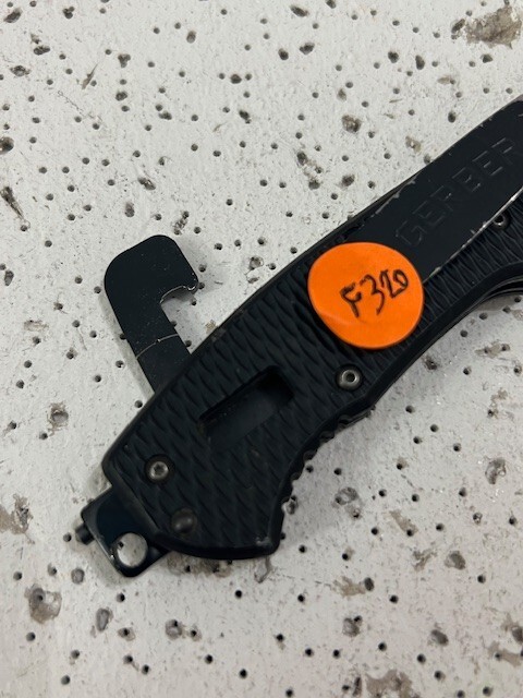 Gerber Hinderer rescue firefighter, paramedic knife/multi tool black —