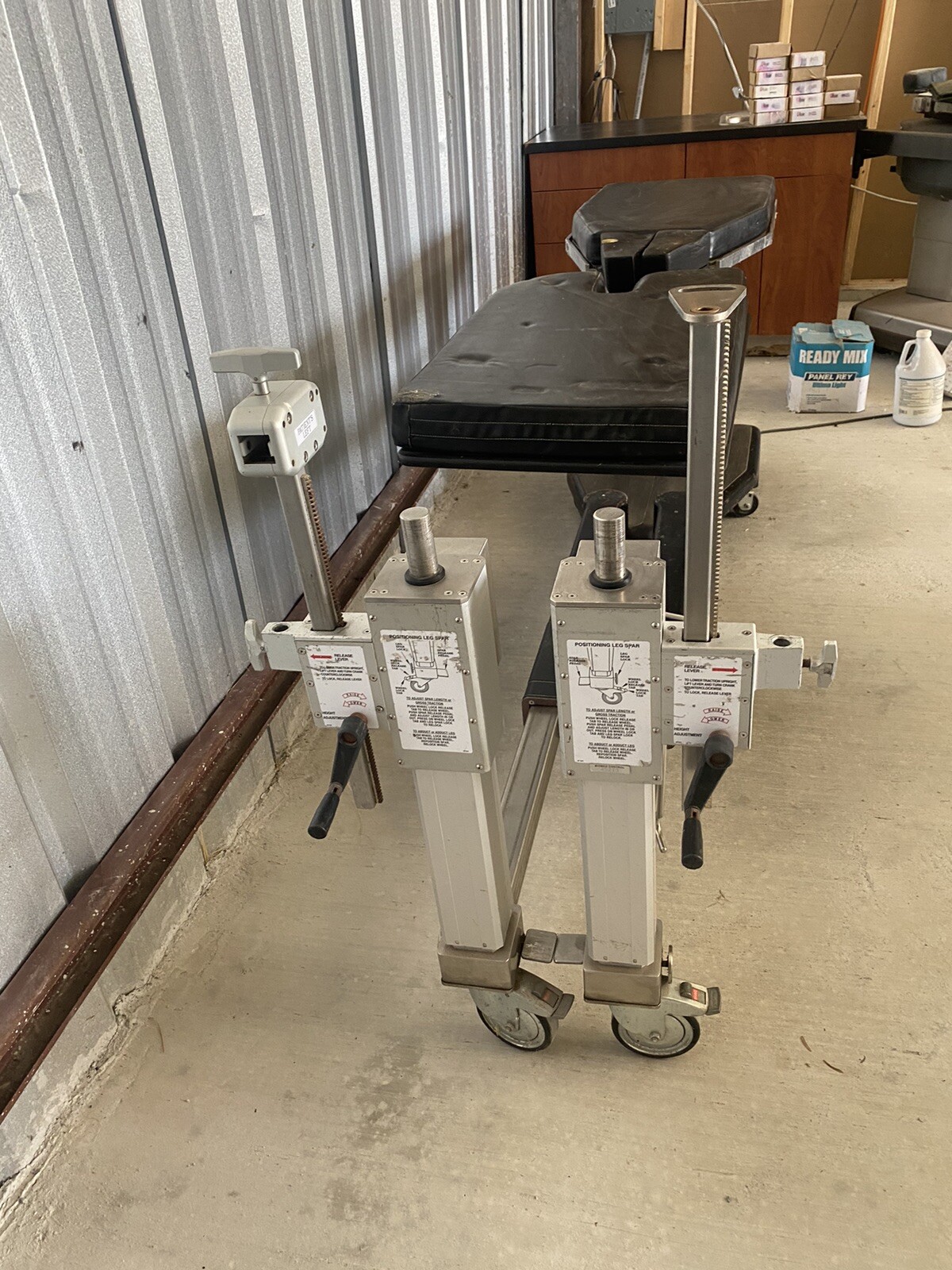 Osi ovation 6310 orthopedic trauma table