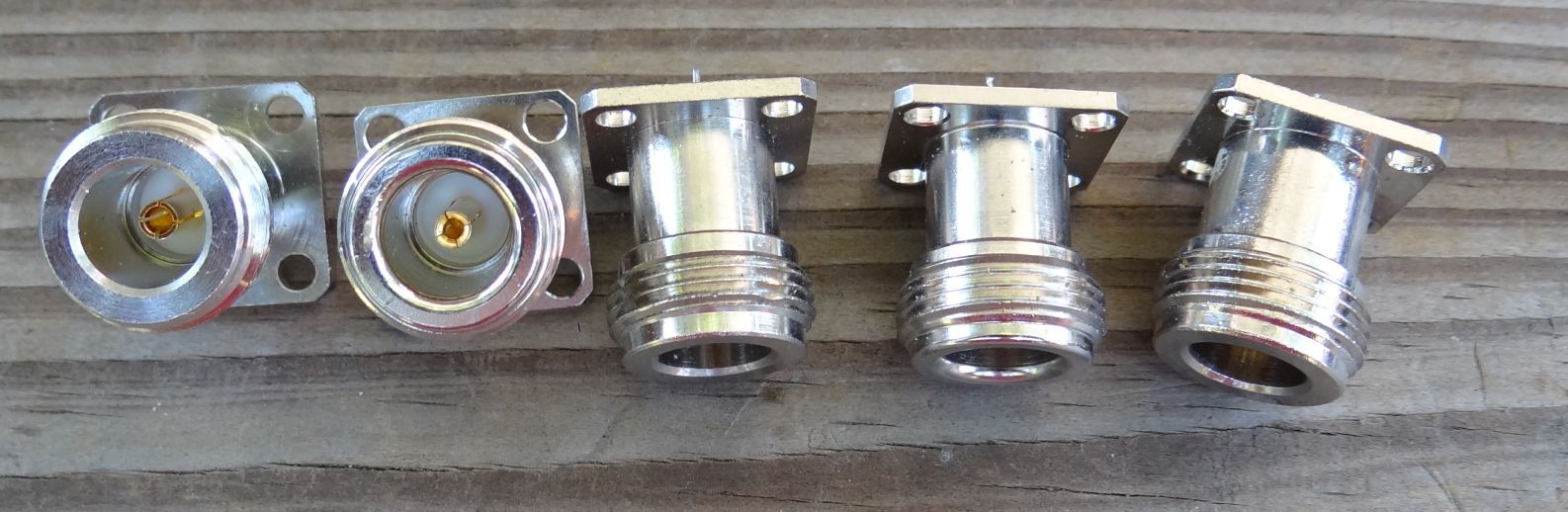 FIVE COUNT  UNBRANDED N MALE BULKHEAD CONNECTORS