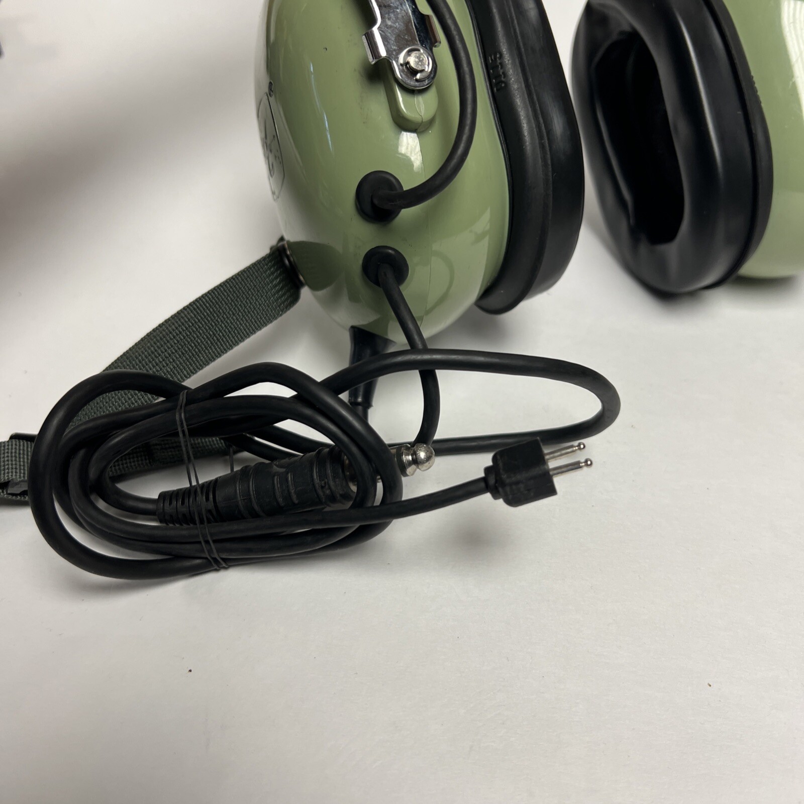 David Clark Aircraft pilot Aviation Headset Model H7010 (Headset Only)