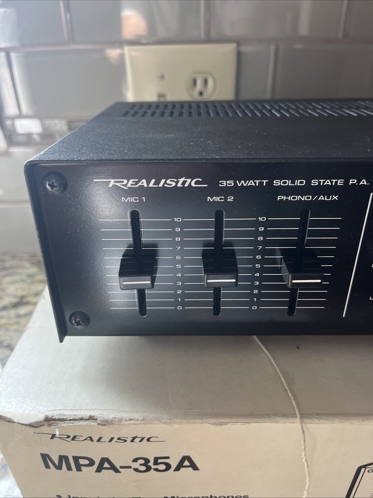 Realistic MPA 35A Public Address Amplifier 35 Watt Model 32-2027A Solid State