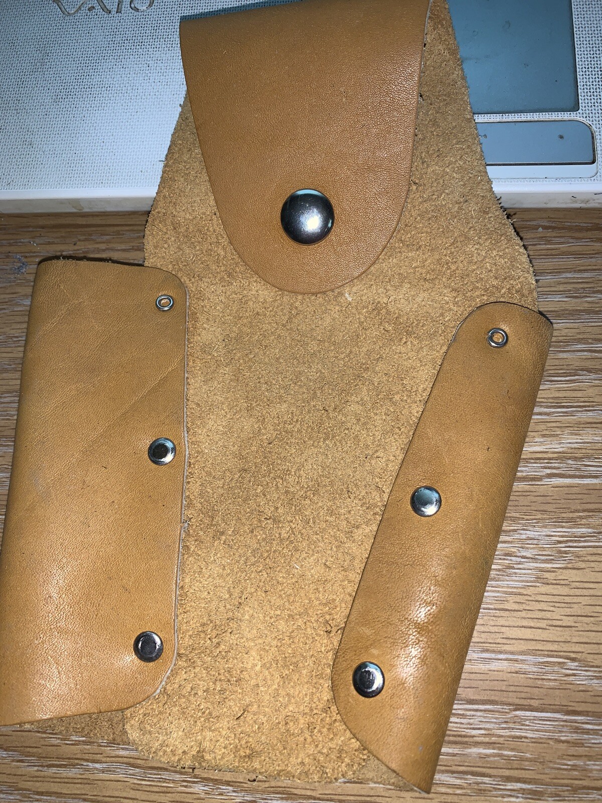 SO’ Mark Leather Arrow Holder