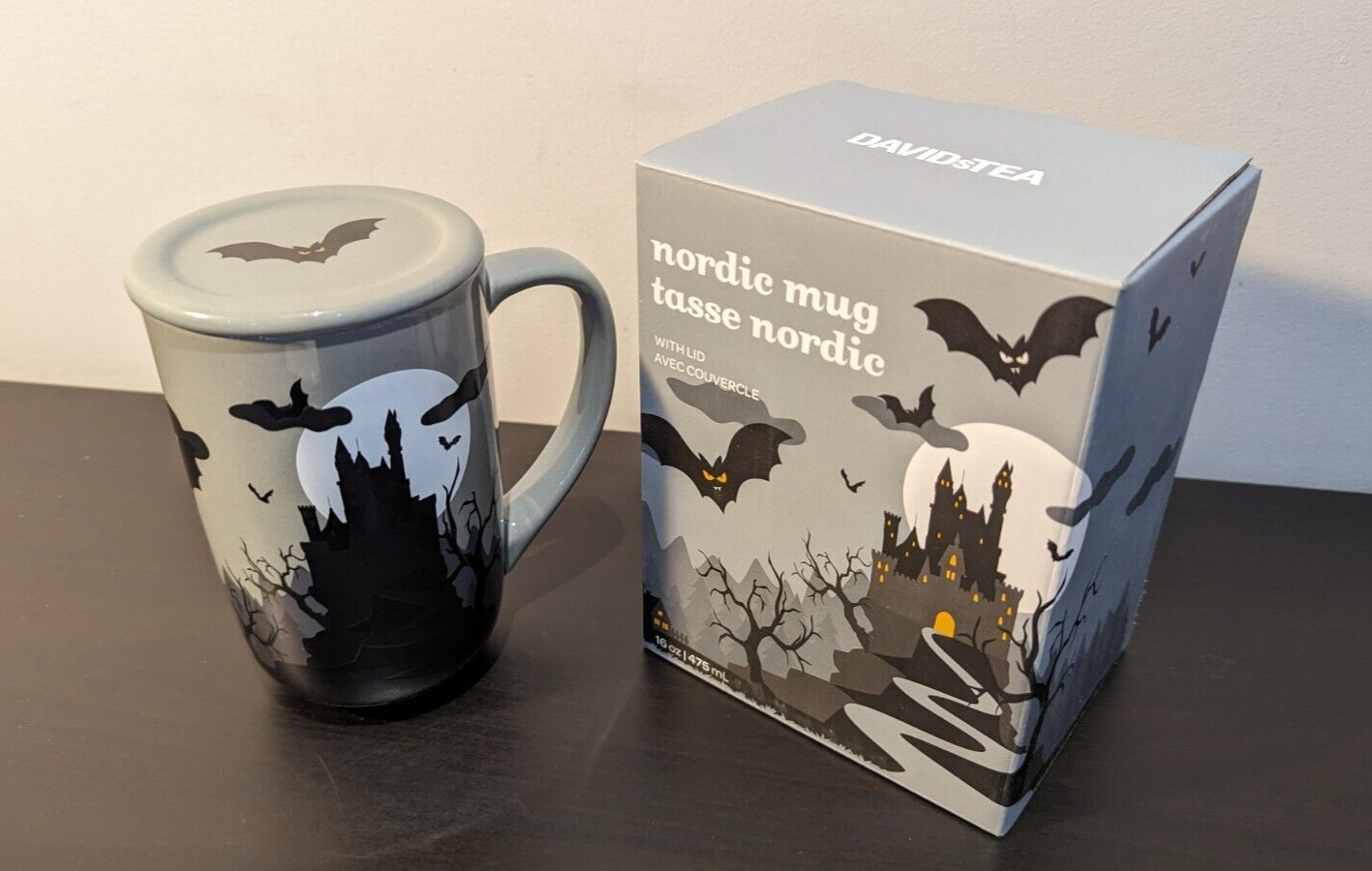 DAVIDS TEA COLOR CHANGING HAUNTED CASTLE  NORDIC MUG ( RETIRED )  *NEW*