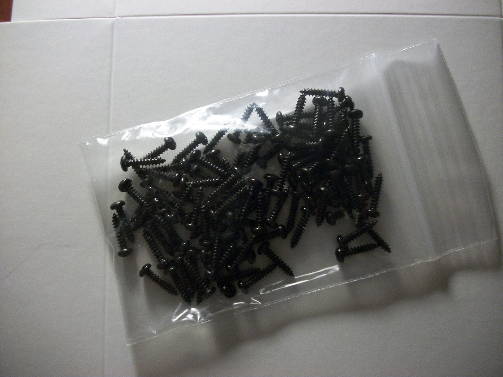 24 Pk #2 x 3/8" Black Finish Phillips Guitar Tuner Machine Head Screws US Made