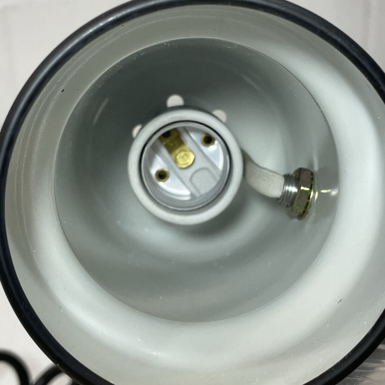 Bench Grinder Adjustable Lamp 8103 New Open Box 120V 60 HZ Pro-tech 6”