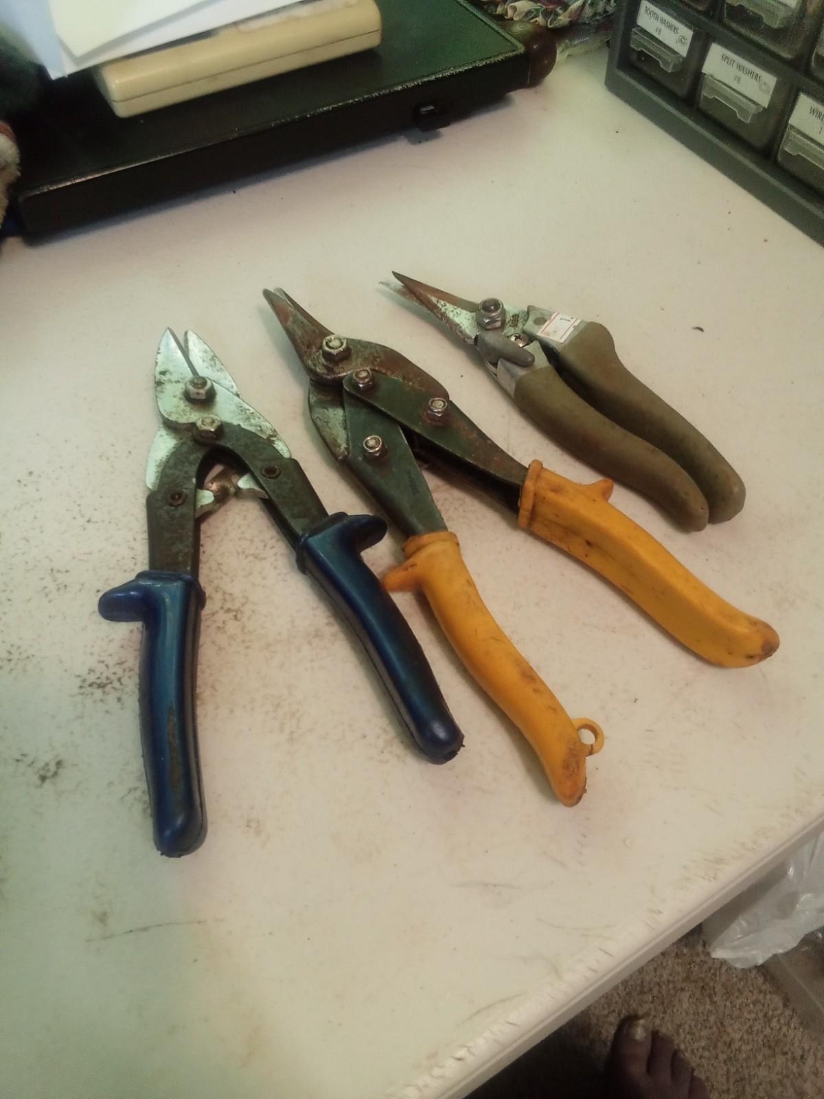 3 Pairs of Tin Snips - 3 Sizes