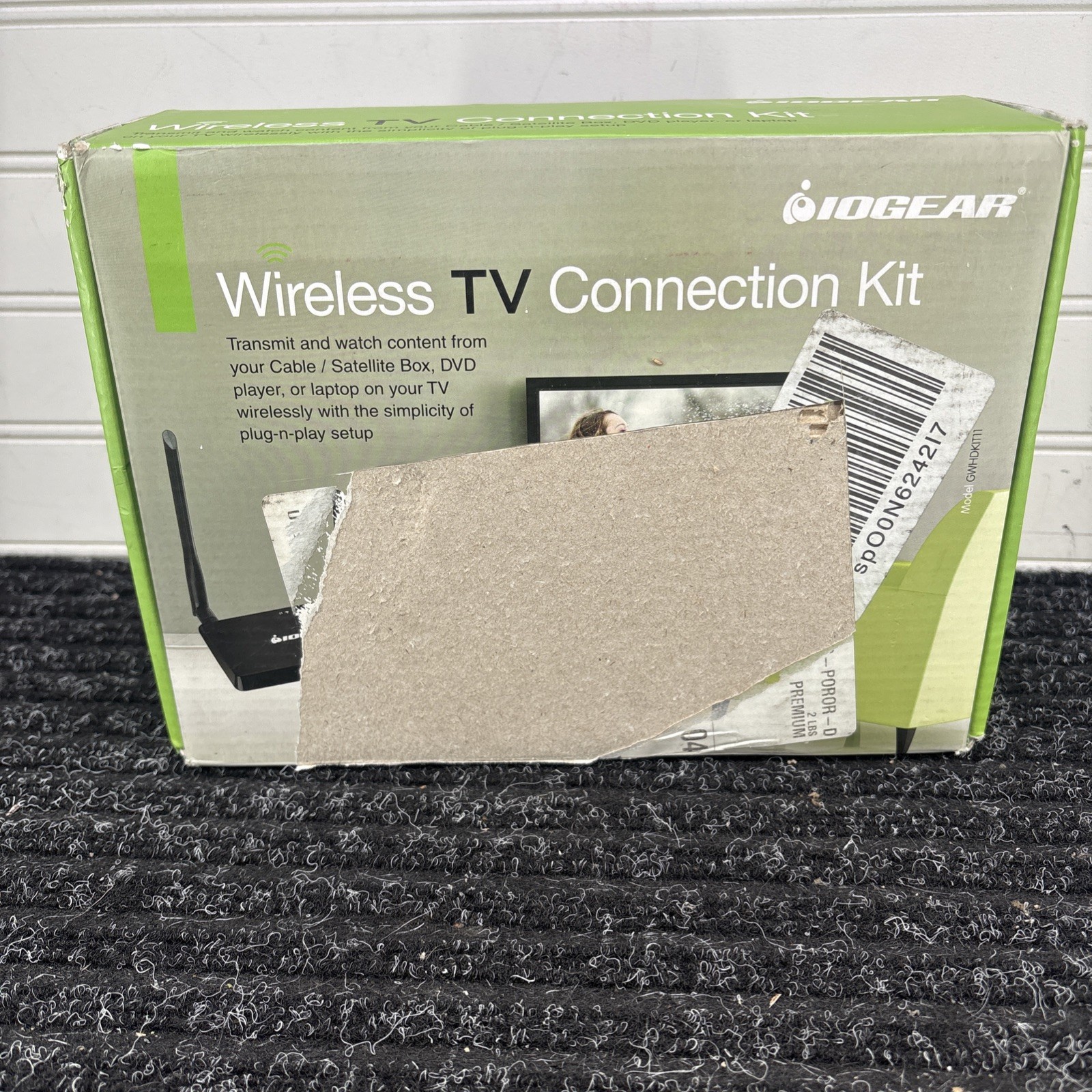 IOGEAR Wireless TV HDMI Connection Kit Model GWHDKIT11