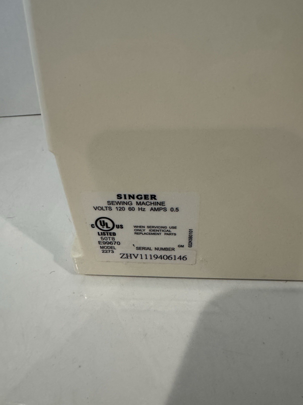 Singer 2273 Esteem II Sewing Machine w/ Pedal