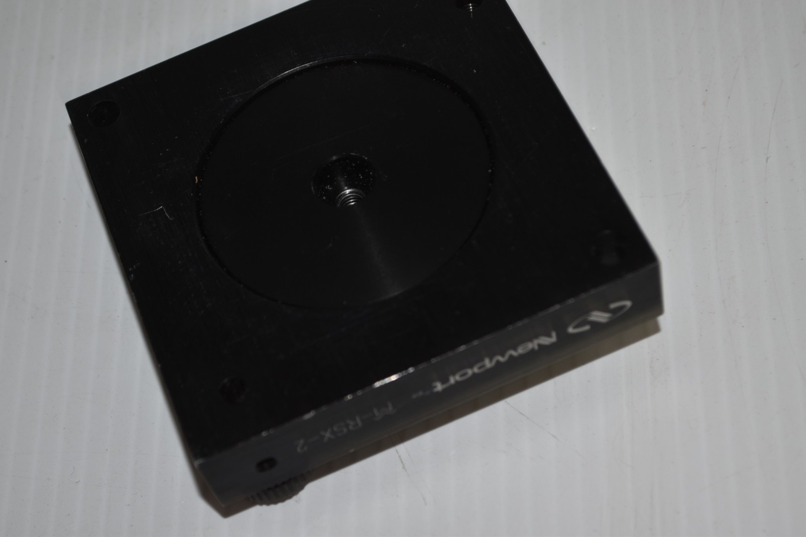 *JM* NEWPORT M-RSX-2 ROTATION STAGE (CTE81)