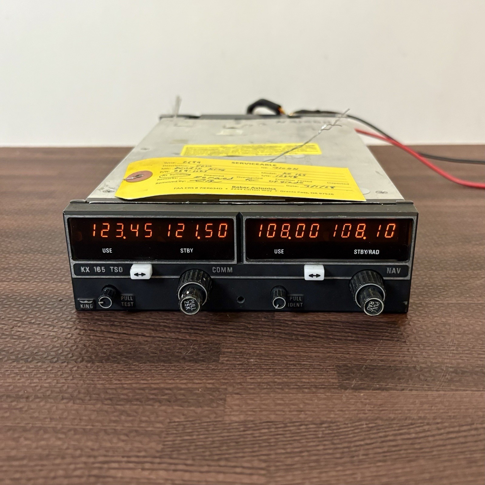King KX 165 Nav/Com Glideslope 28 Volt w/ New Yellow Tag