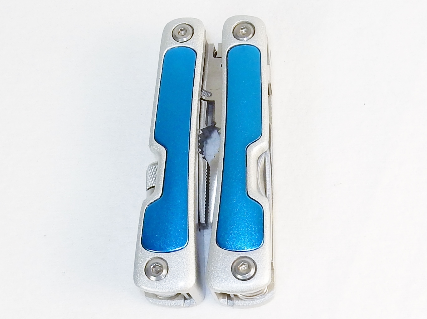 Multi-function Pocket Tool w/LED Light, Stainless Steel, Gift/Storage Box TS-229