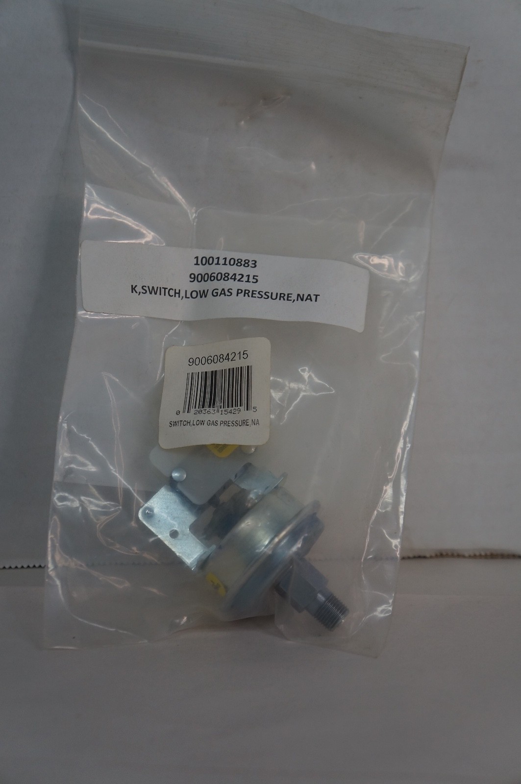 100110883 9006084215 A.O. Smith Low Gas Pressure Switch Lochinvar Tecmark
