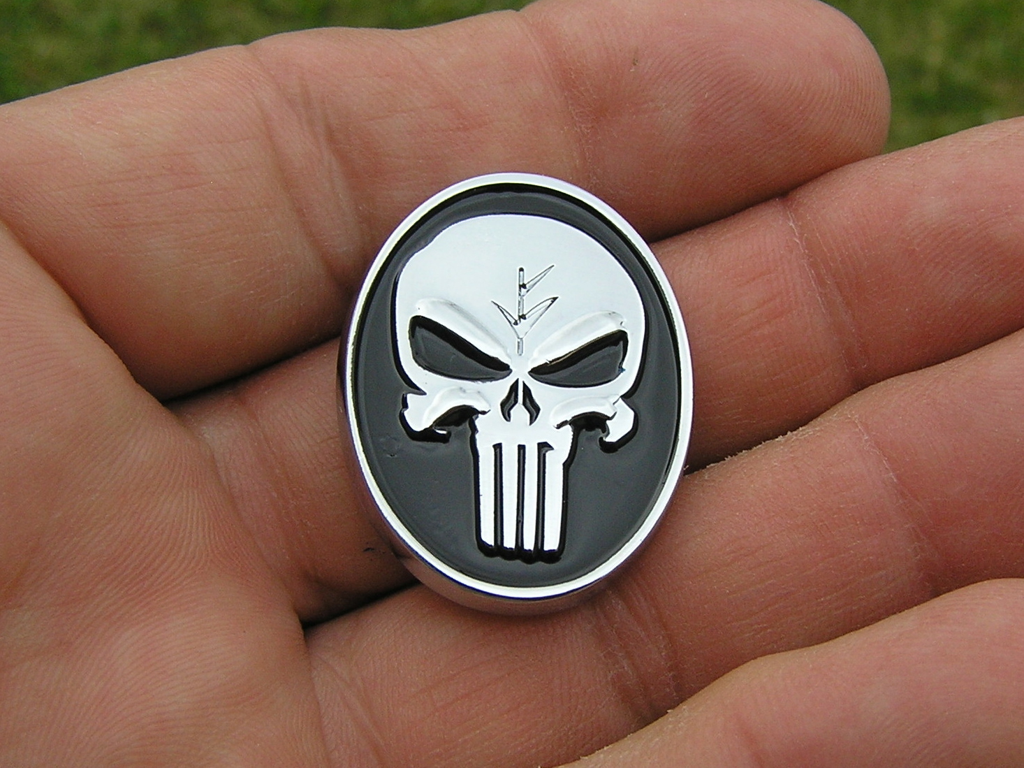 PUNISHER SKULL LAPEL VEST PIN Badge *NEW* Motorcycle suits Harley Davidson