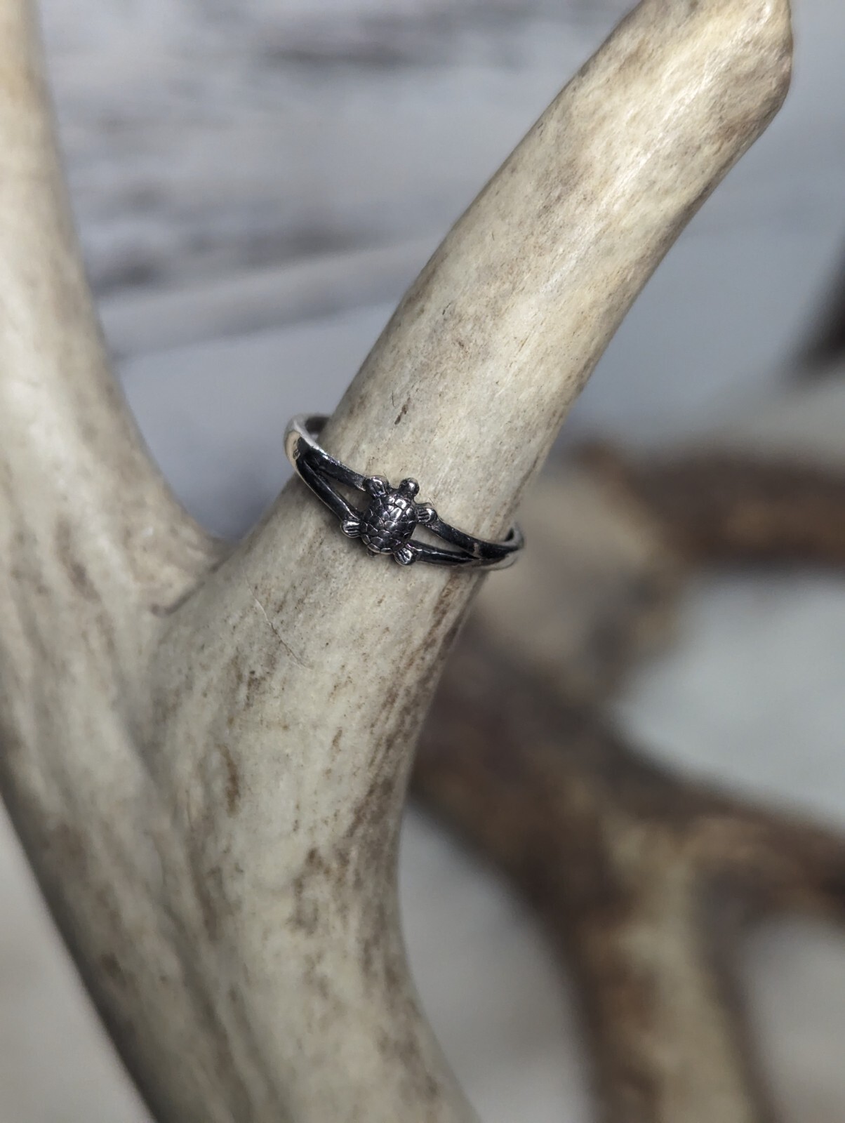 Antiqued .925 Sterling Silver Turtle Themed Toe Ring Open Back