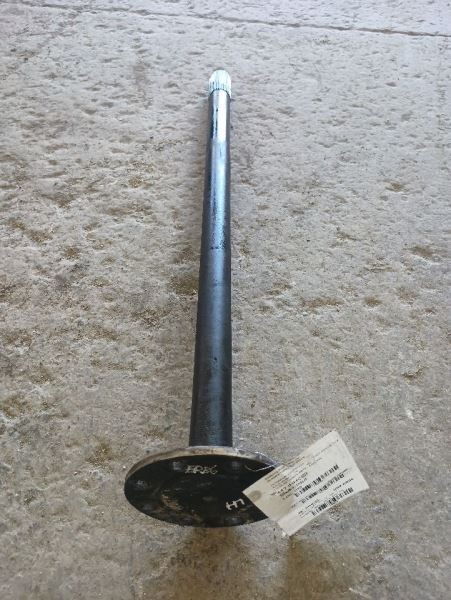 130912 Spicer Rear Axle Shaft 38.68 Long 39 Spline   (10266234